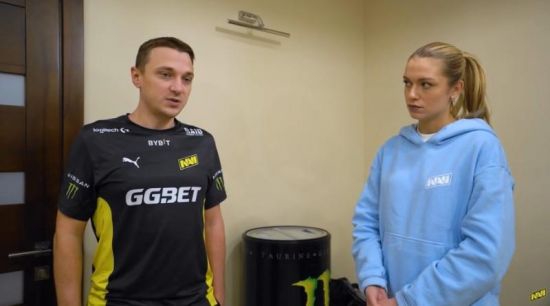 江门市成功举办侨心杯网球邀请赛 港星郭晋安参与